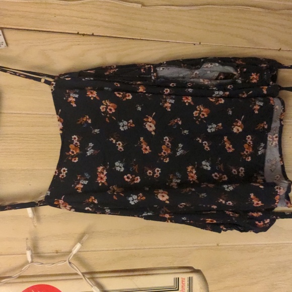 XXL NWT Floral Cold Shoulder Tank Top Plus Size Top - Picture 11 of 17